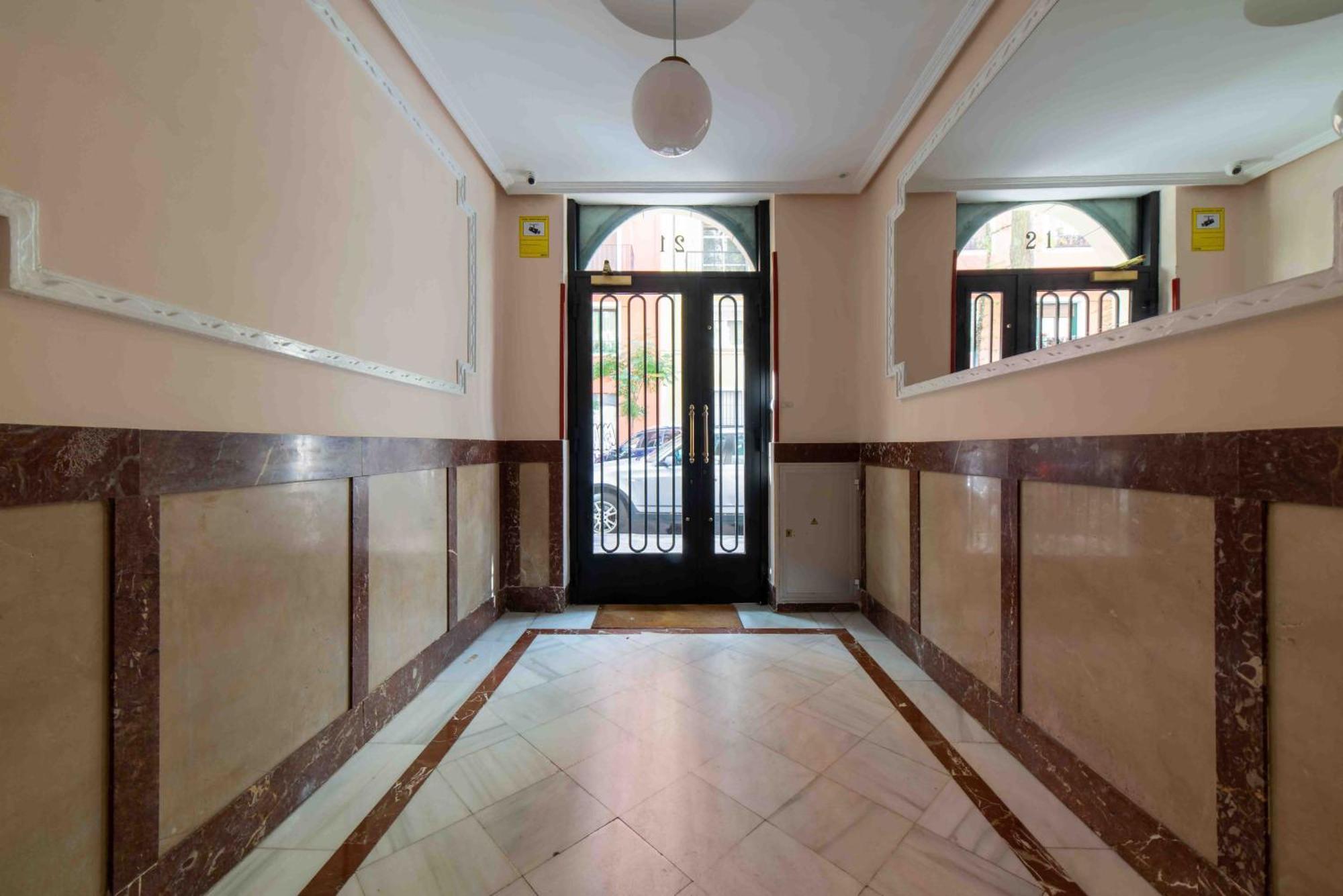 Acogedor Piso En Barrio De Salamanca 2 Hab 2 Bano マドリード エクステリア 写真
