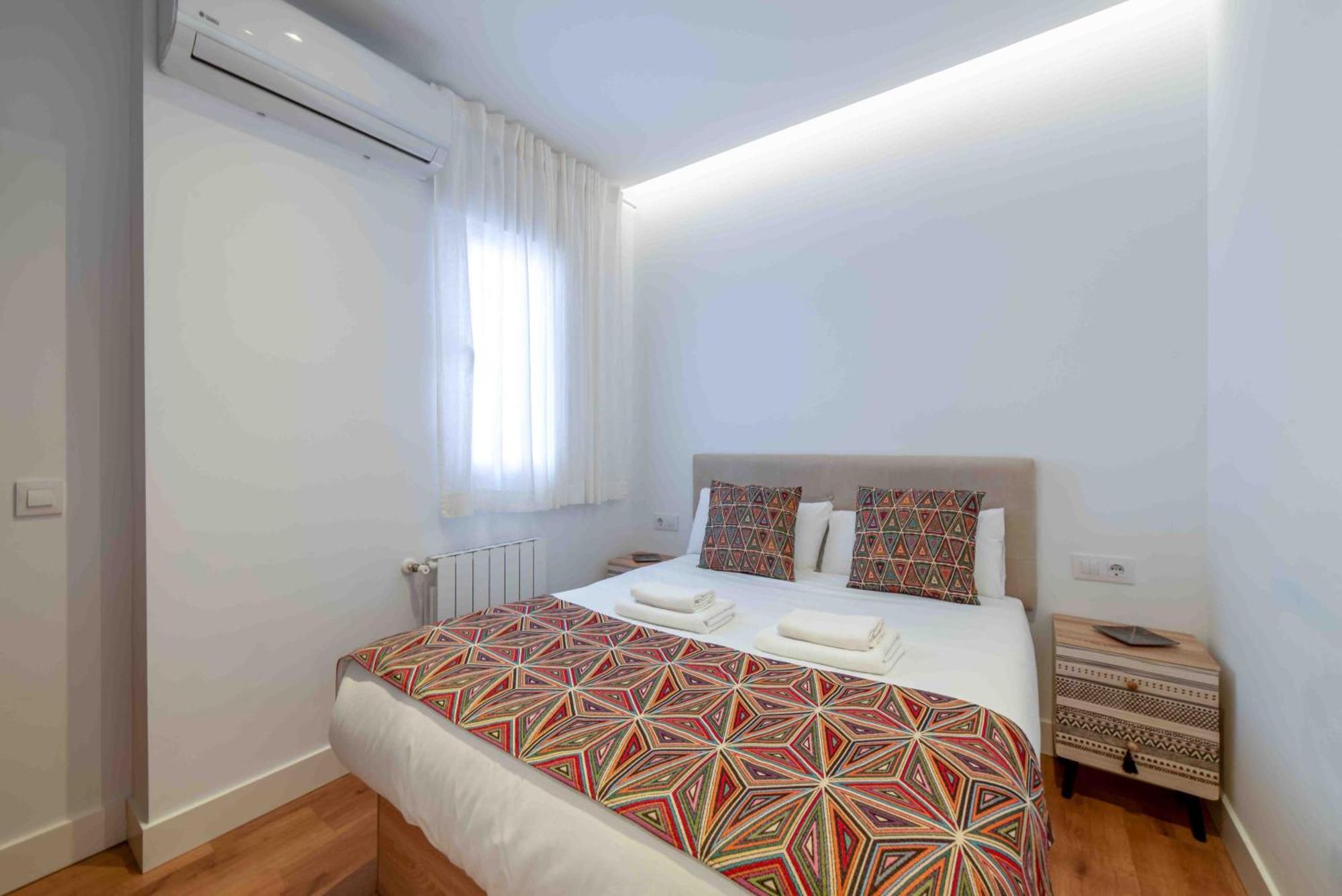 Acogedor Piso En Barrio De Salamanca 2 Hab 2 Bano マドリード エクステリア 写真